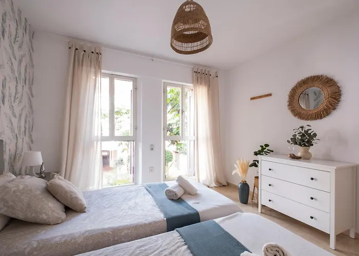 Aquamarine Apartment In Marina Sotogrande